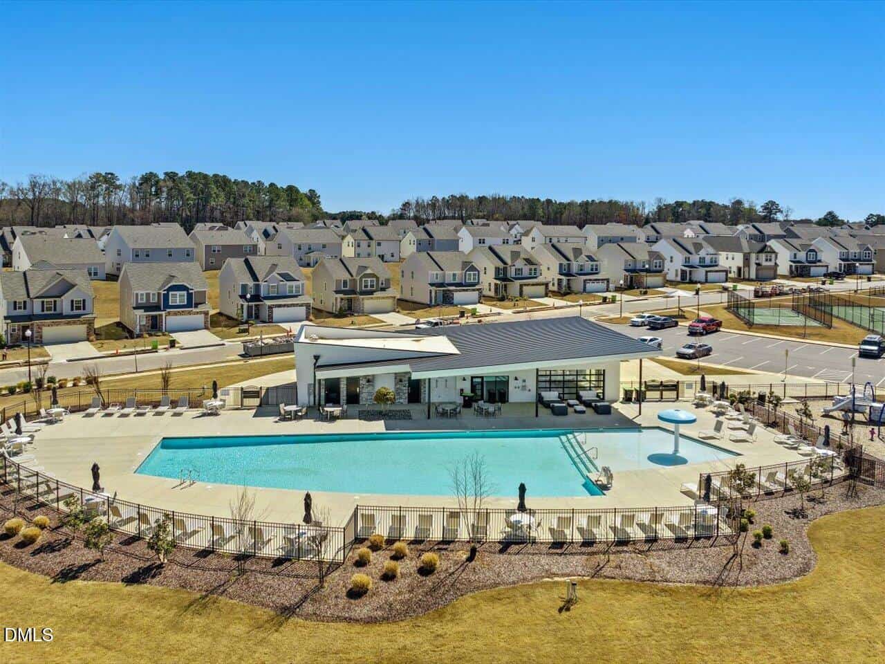 1404 Briar Brook Lane, Zebulon, NC 27597
