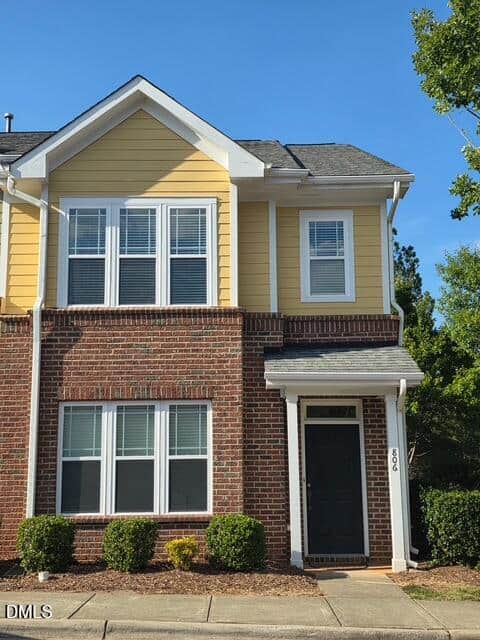 806 Carpenter Glenn Drive, Cary, NC 27519