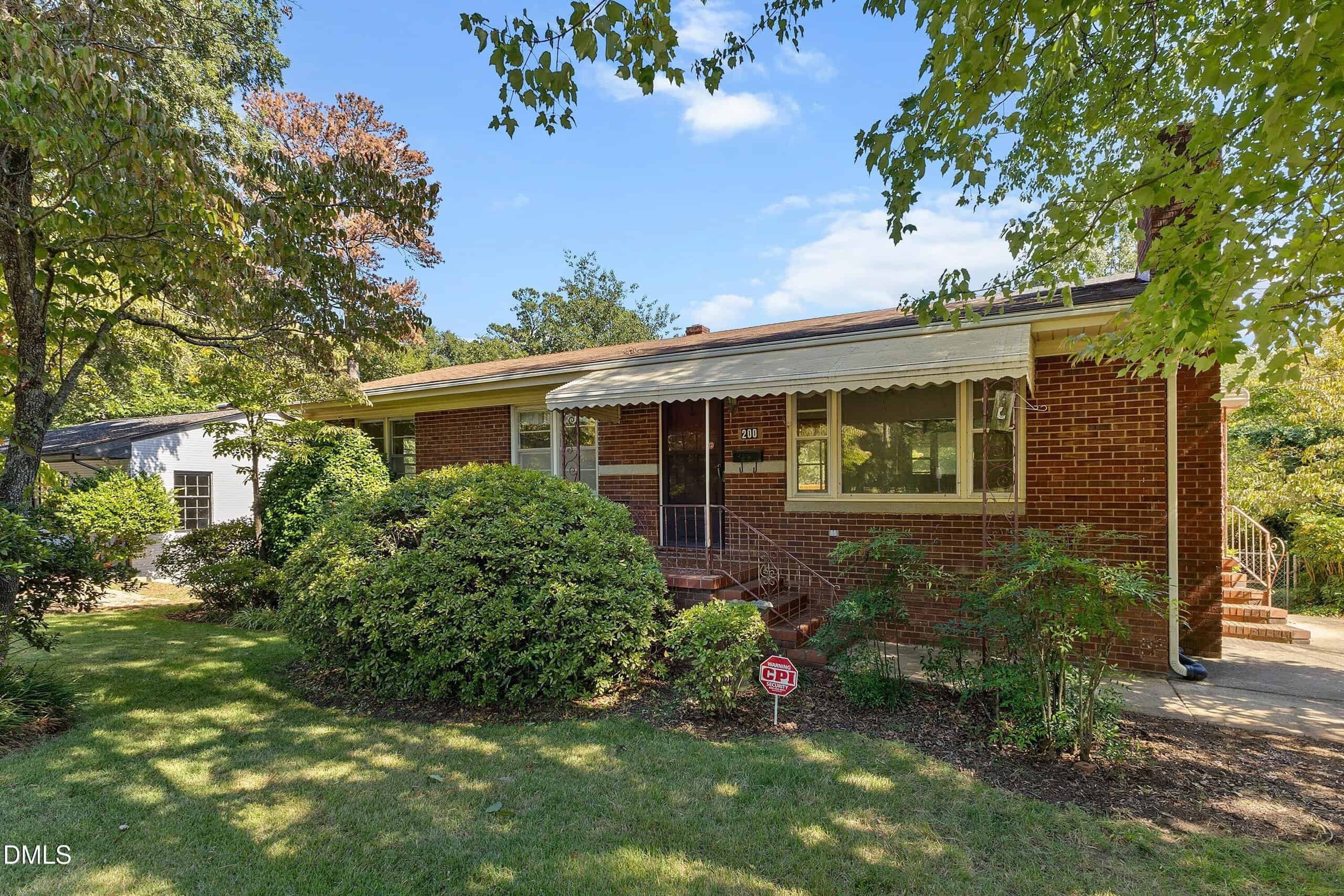 200 Avery Street, Garner, NC 27529