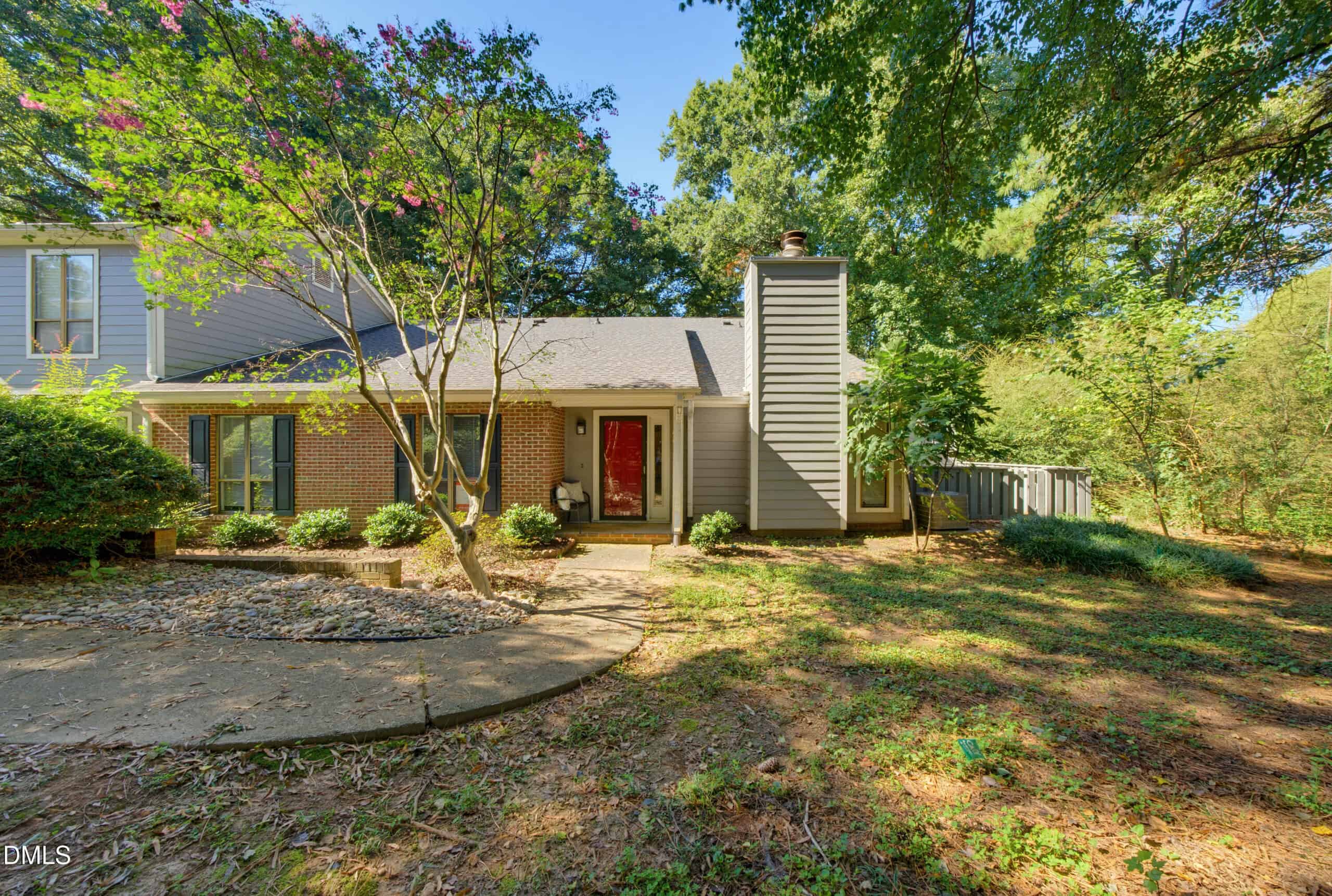221 Clancy Circle, Cary, NC 27511