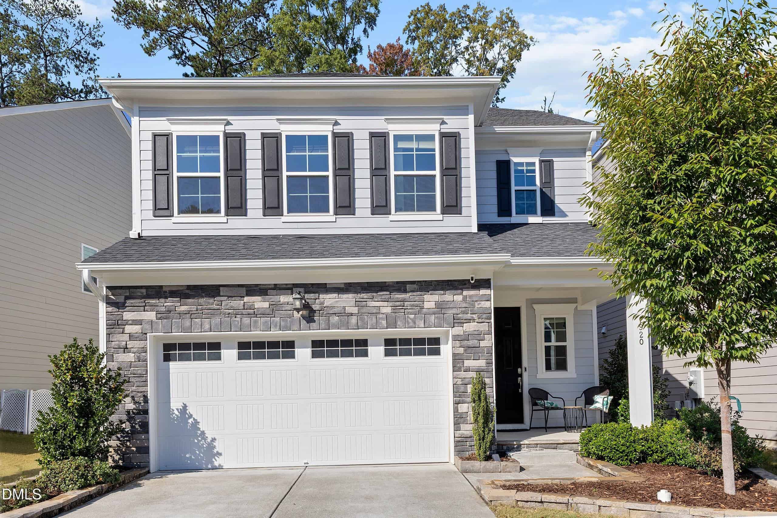 1920 Kings Knot Court, Apex, NC 27502