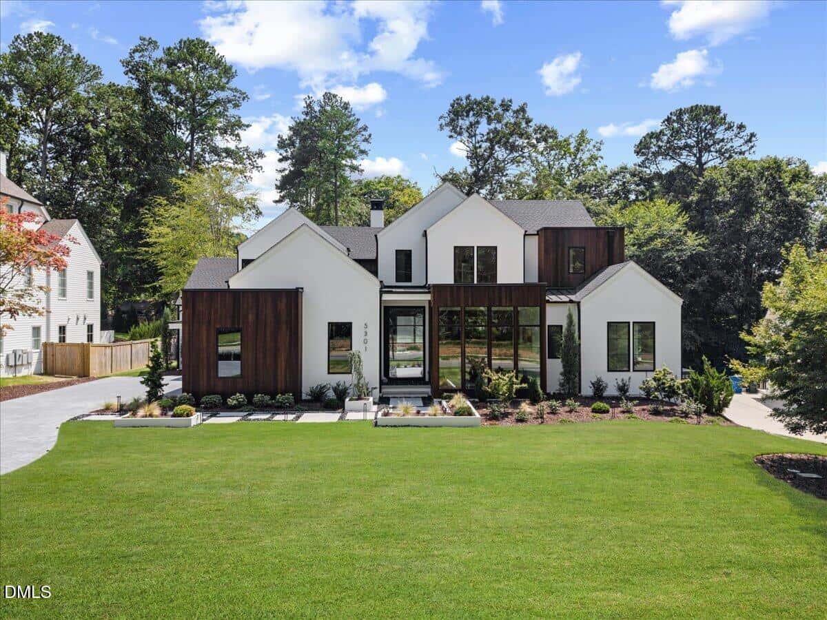 5301 Inglewood Lane, Raleigh, NC 27609