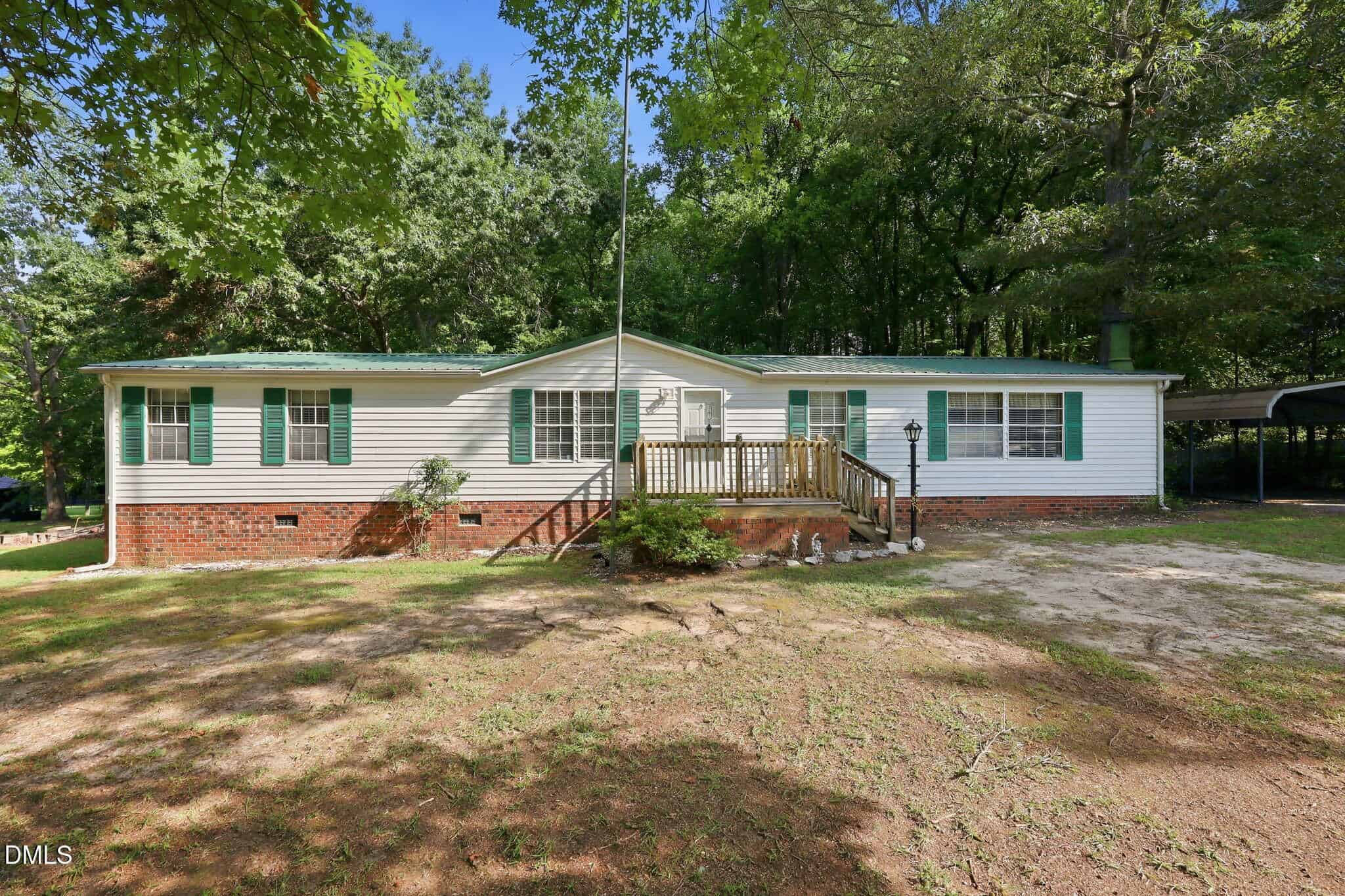 13816 Labaron Drive, Willow Springs, NC 27592