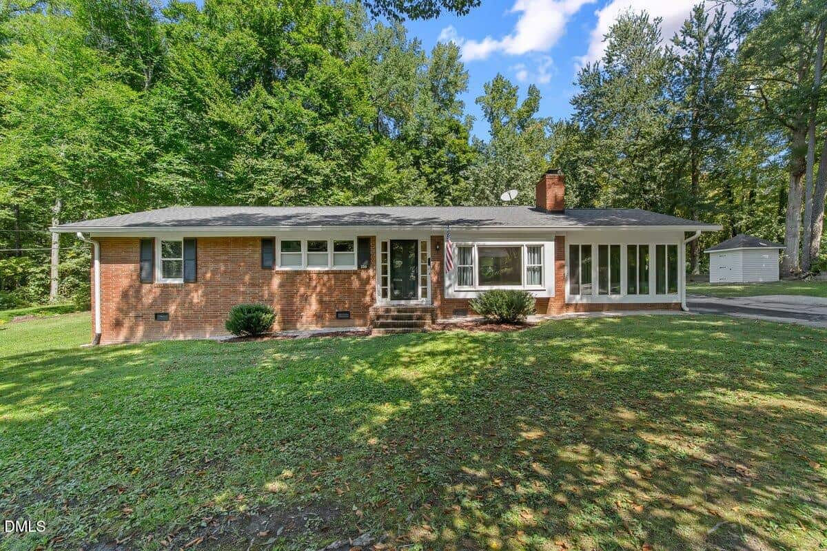 330 Hazelwood Drive, Warrenton, NC 27589