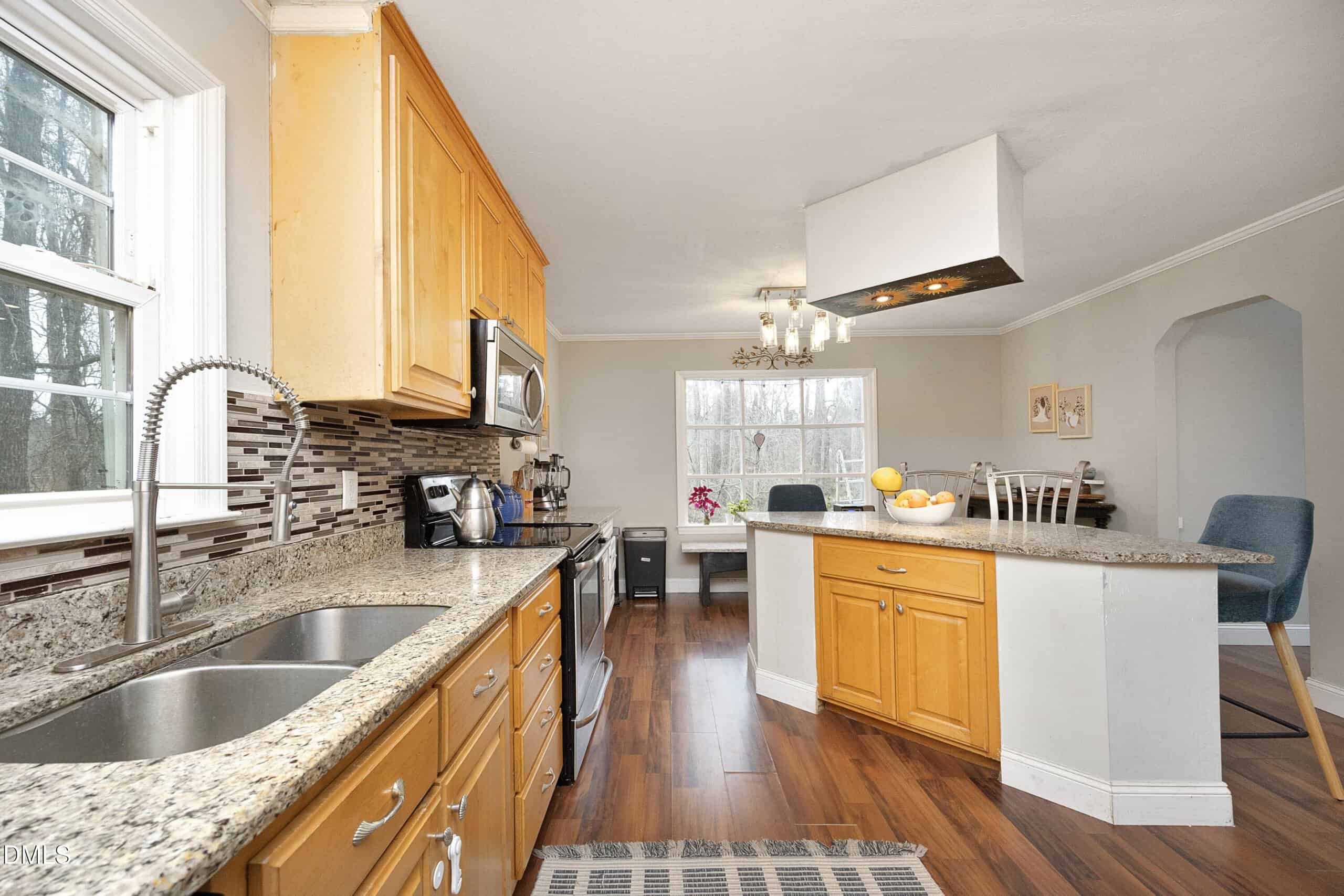 7117 Sunset Lake Road, Fuquay-Varina, NC 27526