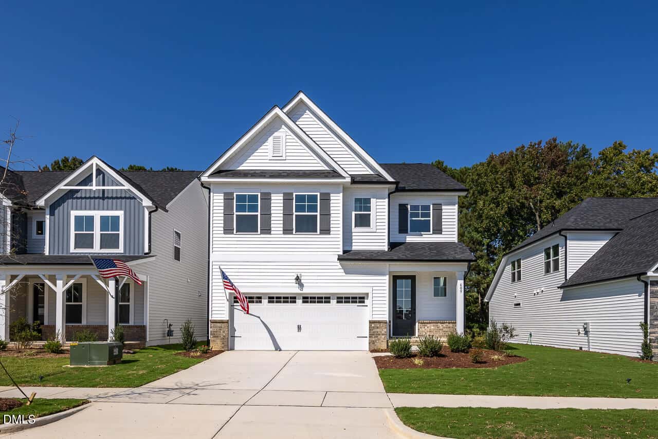 609 Crescent Wood Trail, Zebulon, NC 27597