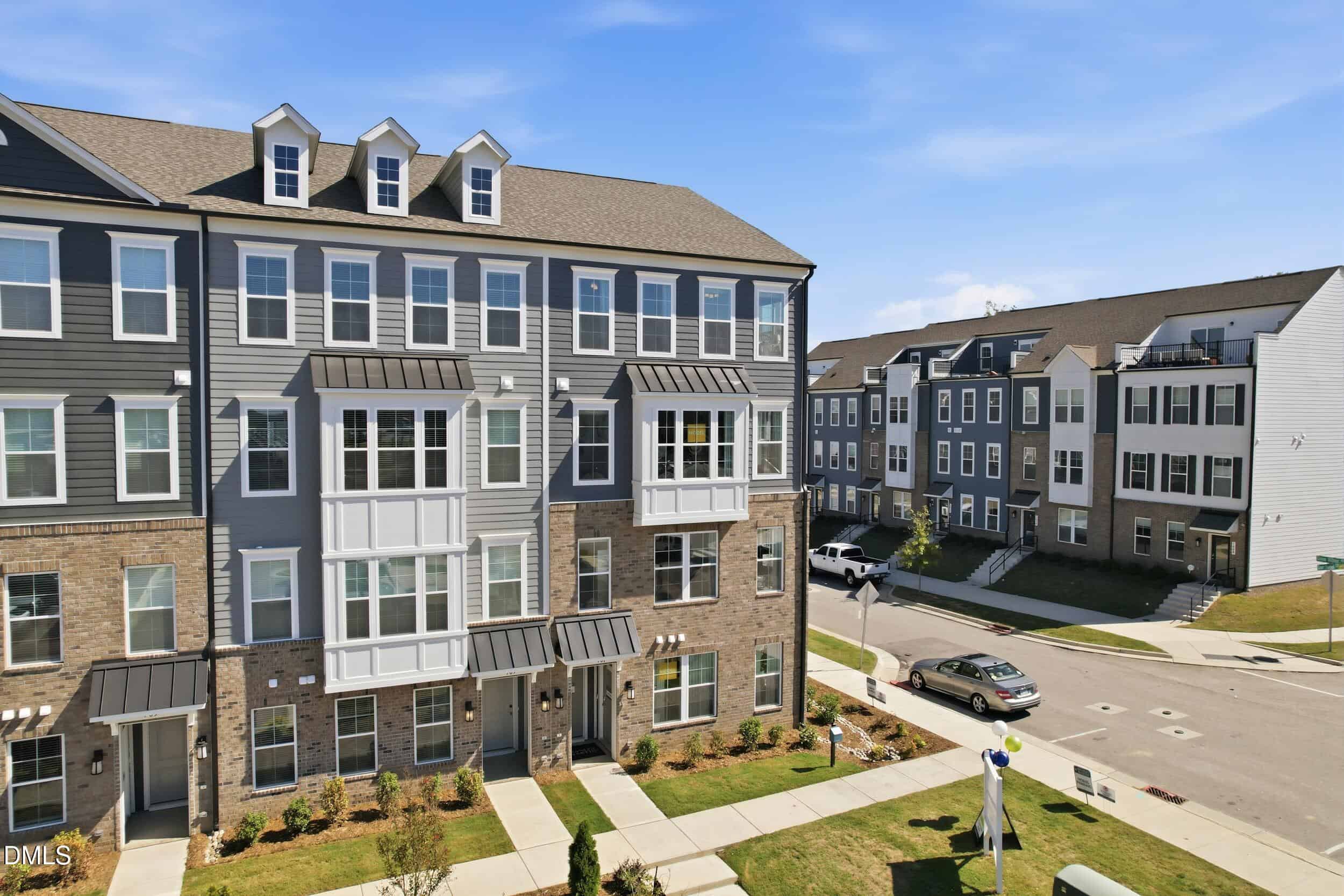 423 Grove Overlook Lane Unit 100, Wake Forest, NC 27587