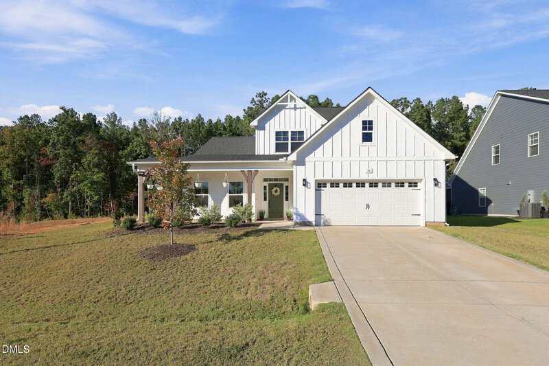 25 Vast View Way