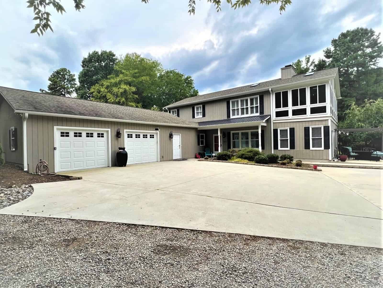 301 Pebble Hill Lane, Henderson NC is a large house with a driveway.